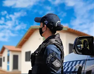 Barbosinha pede auxílio-moradia para os profissionais da segurança pública no Estado