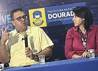 'Devolvemos carretas de vários insumos na pandemia', conta Alan