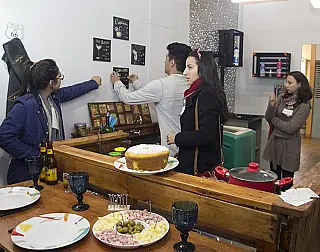 Unigran abre 'Casa do Estudante' com mostras de loft