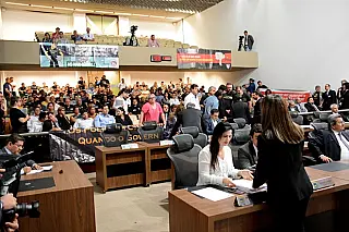 Sob protestos, projeto pode mudar regras para ingresso na Polícia Civil