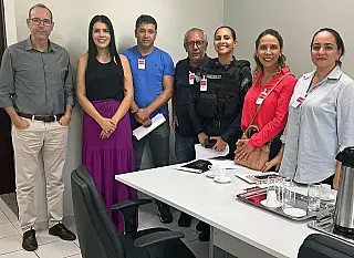 MP e agentes do trânsito combatem menores ao volante