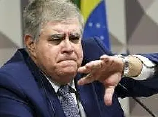 Marun desiste de pedir indiciamento de Janot na CPMI da JBS
