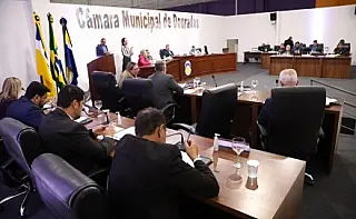 Câmara de Dourados aprova LDO para o exercício 2025