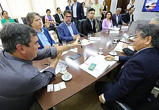 Governo busca ampliar relações com Okinawa
