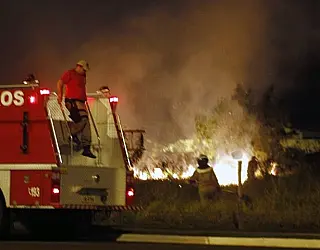 Chuva leve não descarta alerta de perigo contra queimadas e incêndios