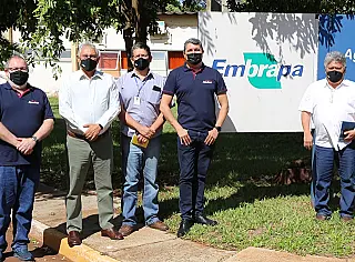 Fundect visita Embrapa