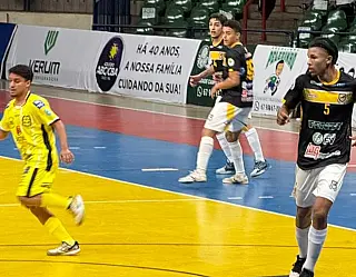 Goleada garante Juventude na semifinal estadual
