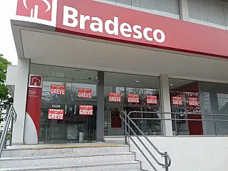 No terceiro dia, greve fecha 85 das 120 agências bancárias na Capital