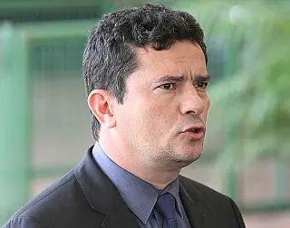Procuradores pedem cassação do mandato de Moro
