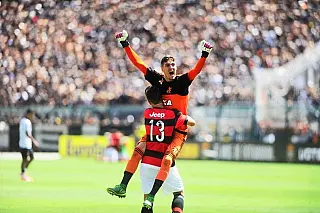 Nos pênaltis Flamengo se consagra campeão da Copinha