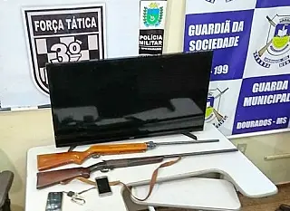 PM faz mais de 500 abordagens e prende 20 pessoas em ação intensiva
