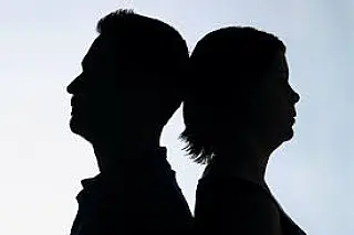 Até 2070 mulheres continuarão vivendo mais que homens