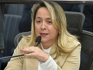 Lei de Lia Nogueira reforça cuidado com bebês em MS