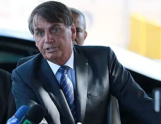 Governo anuncia aumento de 12% no piso salarial dos professores