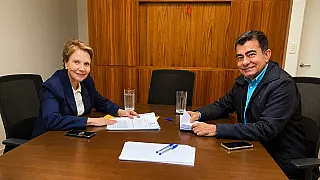 Prefeito leva à senadora pedidos para obras de recapeamento e custeio da saúde