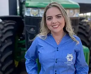 Byanca capota carro e morre na rodovia