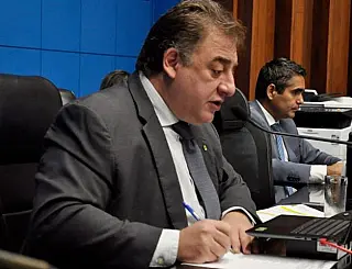 Neno pede viatura para a Funsaud