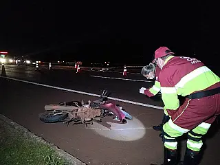 Rapaz morre ao atropelar cavalo na pista, na saída de Dourados