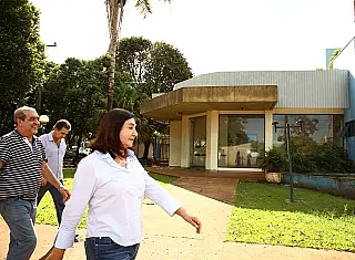 Prefeita responde a Geraldo sobre obras no Centro Homeopático