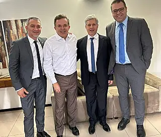 Alan tenta destravar recursos para aeroporto