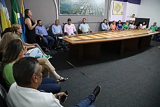 Diretores de escolas debatem demandas com a Câmara
