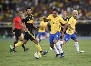 Diego Souza é cogitado para assumir vaga de Gabriel Jesus na Seleção