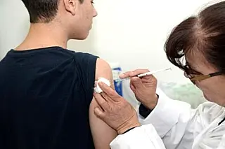 Sala de Vacinas da UFGD/Uems começa a vacinar contra o HPV