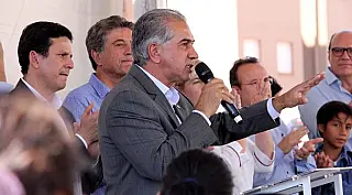 Reinaldo anuncia mais dois programas habitacionais para Dourados