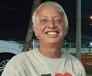 Carreta bate de frente e mata Césinha