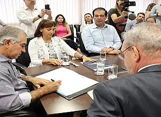 Governo firma convênio para reduzir mortalidade materna e infantil em MS
