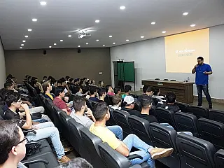 SoftWeek da Unigran mostra os caminhos do empreendedorismo tecnológico