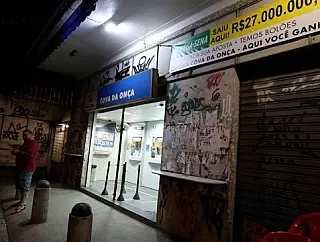 Apostador investe R$ 3,50 e ganha R$ 27 milhões na Mega-Sena