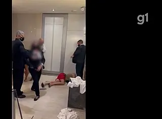 Alemão é nocauteado em hotel