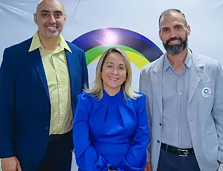 Lia anuncia emenda em formatura no Hércules Maymone