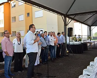 Alan Guedes diz que esforço coletivo garante mais casas para população