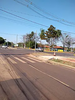 Semáforo vai disciplinar trânsito na 'nova Zé Roberto'