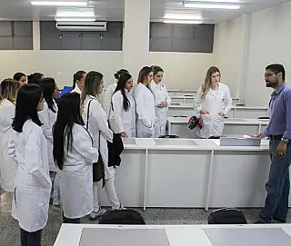 Radiologia da Unigran oferece tecnologia avançada e facilidades de mercado