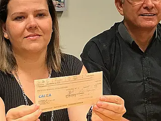Vereadores esperam Prefeitura com cheque de R$ 6 milhões, mas ninguém aparece