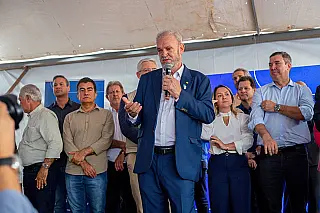 Geraldo Resende celebra entrega da Policlínica Cone Sul