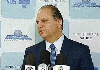 Ricardo Barros deixará Ministério da Saúde em abril para disputar as eleições