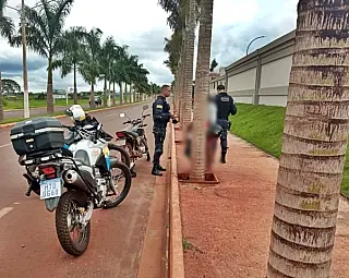 Jovem é presa com moto roubada que disse ter comprado por R$ 500