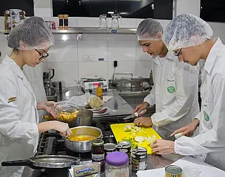 Nutricionista exerce papel fundamental nos cuidados com a saúde
