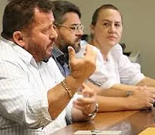Disputa na Câmara vira briga de fundo de quintal