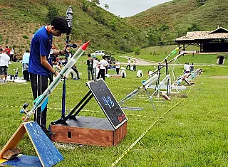 Sesi de Dourados e Três Lagoas trazem premiação de Mostra Brasileira de Foguetes