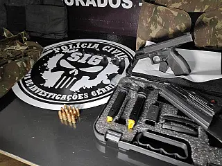 Filha confunde os amantes, mas confessa trama para roubar e matar o próprio pai