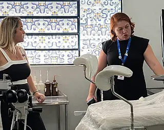 Lia e Marçal entregam aparelho de ultrassom no CAM