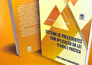 Sicredi promove livro de Manhabusco