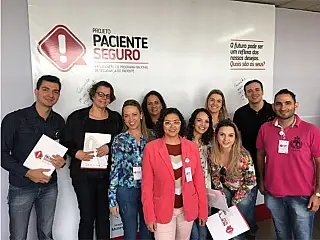 Profissionais do HU-UFGD participam de encontro regional do Projeto Paciente Seguro em Brasília