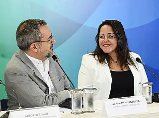 Nova reitora do Instituto Federal de MS é empossada no MEC