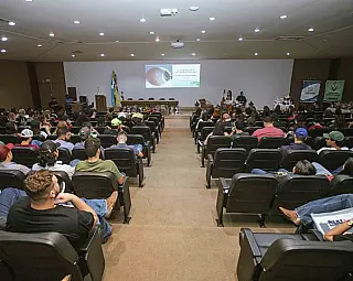 Semana Científica aborda especialidades da veterinária